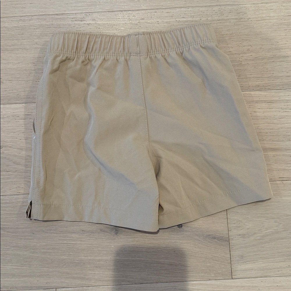 Primary StayCool stretch gym short Sz 3 - Picture 2 of 2